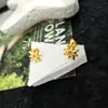 Pendientes de Acero de Titanio con Diamantes Estrella y Luna de Lujo Accesible Estilo Palacio Retro Pendientes de Acero Inoxidable Estrella de Ocho Puntas Pendientes Venta al por Mayor