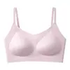 Roupa íntima invisível, confortável e sem costura para mulheres com bojos fixos, suporte suave, efeito de elevação e sustentação, redução dos seios nas laterais e design bonito nas costas