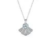 Colar dos Sonhos Novo Estilo em Forma de Saia, Pingente Elegante em Forma de Leque Cravejado com Diamantes, Corrente para Clavícula Elegante Galvanizada a Ouro Real
