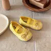 Ins Zapatos pequeños de cuero franceses 2026 Primavera/Otoño Nueva Versión Coreana Zapatos de Princesa con Lazo de Lentejuelas para Niñas Suela Suave Zapatos de Una Sola Pieza