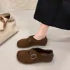 Pantuflas cerradas antideslizantes para exteriores de nuevo estilo 2026 para mujer Birkenstock con suelas gruesas para aumento de altura, zapatillas de estar por casa de moda sin cordones con suelas blandas