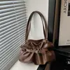 2026 Bolso Nuevo de Nube Plegada para Mujer Bolso Grande de Alta Gama para el Trabajo de un Solo Hombro Bolso Cubo Retro Versátil de Mano