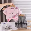 Conjunto de Ropa de Verano para Niños 2026 Nuevo Elegante para Bebés con Estampado Completo de Letras Conjunto de Dos Piezas de Manga Corta Moderno