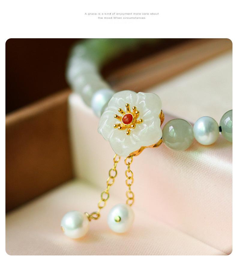 渐变和田玉花手链_03.jpg