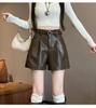 Shorts de Cuero Sintético de Cintura Alta para Mujer 2025, Otoño e Invierno Nuevos de Pierna Ancha Línea A Casual Adelgazantes Negros de Pierna Suelta Shorts tipo Legging para Bota