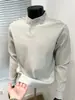 Moletom Masculino de Tricô Waffle com Gola Alta Pequena, Versátil Top de Meio Abertura para Primavera e Outono 2026, Camiseta de Manga Longa com Gola Henley