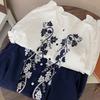 Camisa Bordada Simples de Uva Estilo Coreano para Outono Inicial para Mulheres Tops Versáteis Casuais Largos para Mulheres