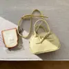 Bolso bandolera pequeño ligero hecho a medida para mujer, bolso de mano de moda de alta gama, mini bolso lindo con lazo