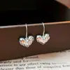 Pendientes Vintage de Segunda Mano Aguja de Plata Plisado Corazón Rojo Pendientes de Metal Pendientes Personalizados Retro Fabricante Venta al por Mayor