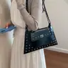 Bolso clásico retro de hombro para mujer transfronterizo, bolso de hombro y bandolera de moda de nicho con cadena y remaches