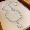 Colar Acrílico de Pérolas Vintage para Mulheres, Corrente de Clavícula de Alto Nível de Luxo Leve, Acessório Versátil e Elegante