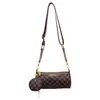 Bolso Cilíndrico de Lujo Ligero de Moda 2026 Nuevo Bolso Boston Vintage Acolchado con Estampado de Color Contrastante Bolso Cruzado