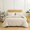 Nova capa de edredom estilo boho moderno com recortes e conjunto de cama de três peças matelassado para comércio exterior transfronteiriço