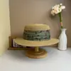 Sombrero de paja retro francés de ala plana con cintas para mujer, estilo Hepburn de verano, adecuado para vacaciones en la playa, protección solar y ropa de playa