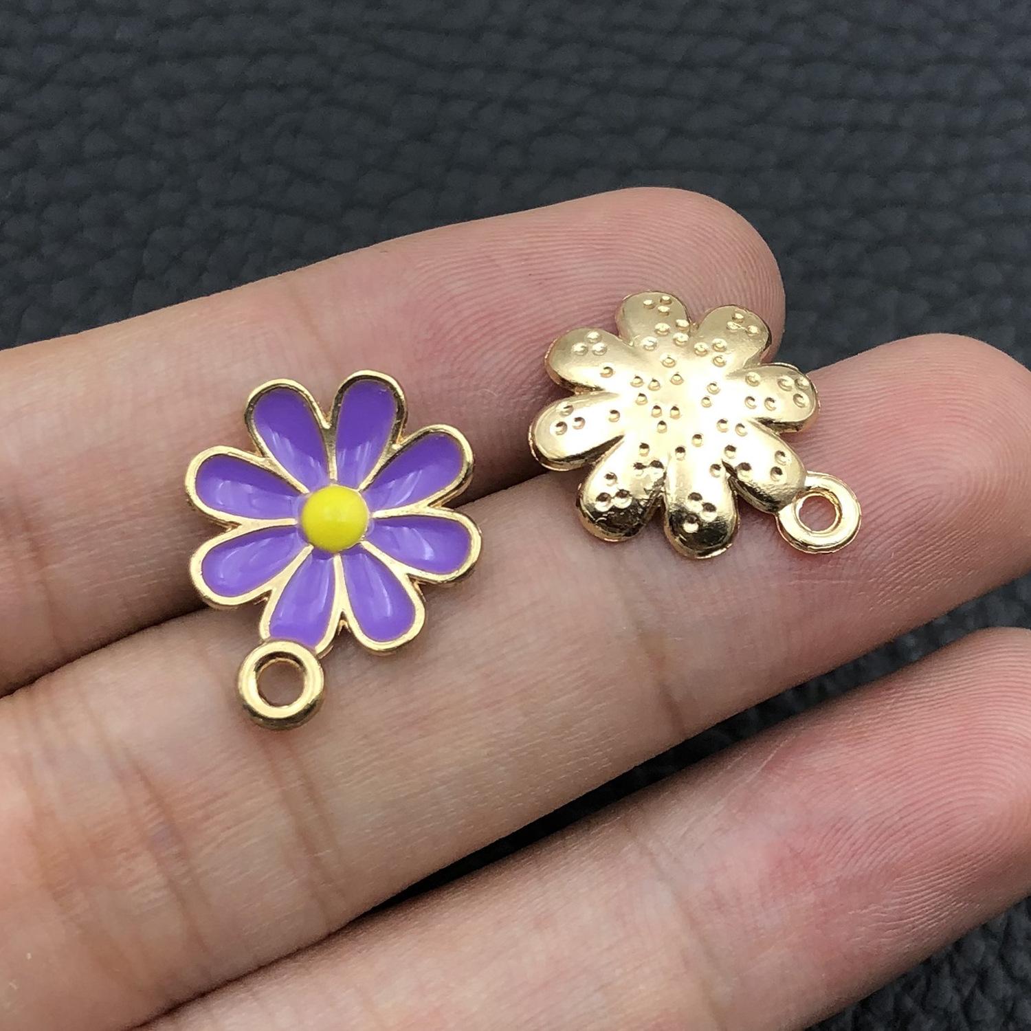 16491-Z-紫色滴油锌合金小雏菊花15x18-0.7g