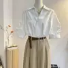 Camisa Plissada de Manga Curta para o Verão 2026 com Design Francês para o Dia a Dia, Blusa Elegante da Moda Confortável e Versátil para Mulheres
