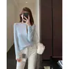 El atuendo perfecto para otoño e invierno: una camiseta de manga larga lisa, cómoda, cálida y adelgazante, con cuello redondo, perfecta para usar en capas