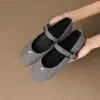 Sapatos Mary Jane peludos estilo francês com bico quadrado, 1,5 cm, nova coleção outono e inverno 2026, simples e versáteis, adequados para todas as estações