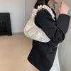Bolsa Feminina Xadrez Retrô Estilo Hong Kong Moda Plissada de Ombro 2024 Nova Simples Casual Portátil Bolsa Nuvem