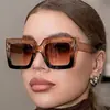 Nuevas gafas de sol de moda estilo callejero para hombres y mujeres, realzan el cutis y efecto adelgazante, montura cuadrada grande, doble puente, tendencia de moda europea y americana, populares en TikTok