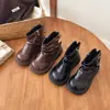 Botas de moda de corte bajo con cremallera lateral para niñas, colección otoño/invierno 2026 para niños, retro, sencillas, versátiles, botas de suela plana