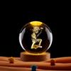 Modelo de personagem de anime japonês gravação a laser estéreo 3D esfera de cristal alto valor de cor ornamentos luminosos de luz noturna