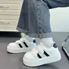 Zapatos blancos de suela gruesa para mujer, transpirables en verano, no sofocantes, nuevos zapatos de malla para mujer 2026, adecuados para faldas, zapatillas casuales