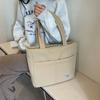 Bolso de gran capacidad para otoño e invierno para mujer 2023 nuevo Corea del Sur nicho portátil bolso de hombro ins Bolso tote acolchado combinable