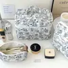 Estilo Pastoral Floral Bolsa de Cosméticos Bolsa de Almacenamiento de Cosméticos de Gran Capacidad Bolsa de Tocador Portátil Bolsa de Cosméticos Estudiante