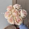 Estilo Ins 7 rosas assadas borda de coca retrô buquê para segurar decoração de sala de estar de casa adereços para fotografia