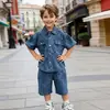 Conjunto de Verano para Niños Estampado de Leopardo Set de Mezclilla de Manga Corta Estilo Coreano Conjunto de Dos Piezas Moderno para Niños Ropa Elegante para Niños Pequeños