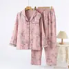 Distribuído e enviado em nome de terceiros: Roupa de casa feminina de crepe de algodão puro para primavera e outono, com gola de lapela, mangas compridas, calças compridas, pijama solto e confortável para casa