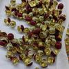 Otoño e Invierno nuevos pendientes de botón tipo bola Maillard retro francés pendientes de botón para la oreja de frijol rojo de nostalgia superventas pendientes versátiles venta al por mayor