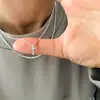 Colar com pingente de cruz simples de camada única em aço inoxidável banhado a ouro 18K unissex requintado da Amazon para transfronteiriço