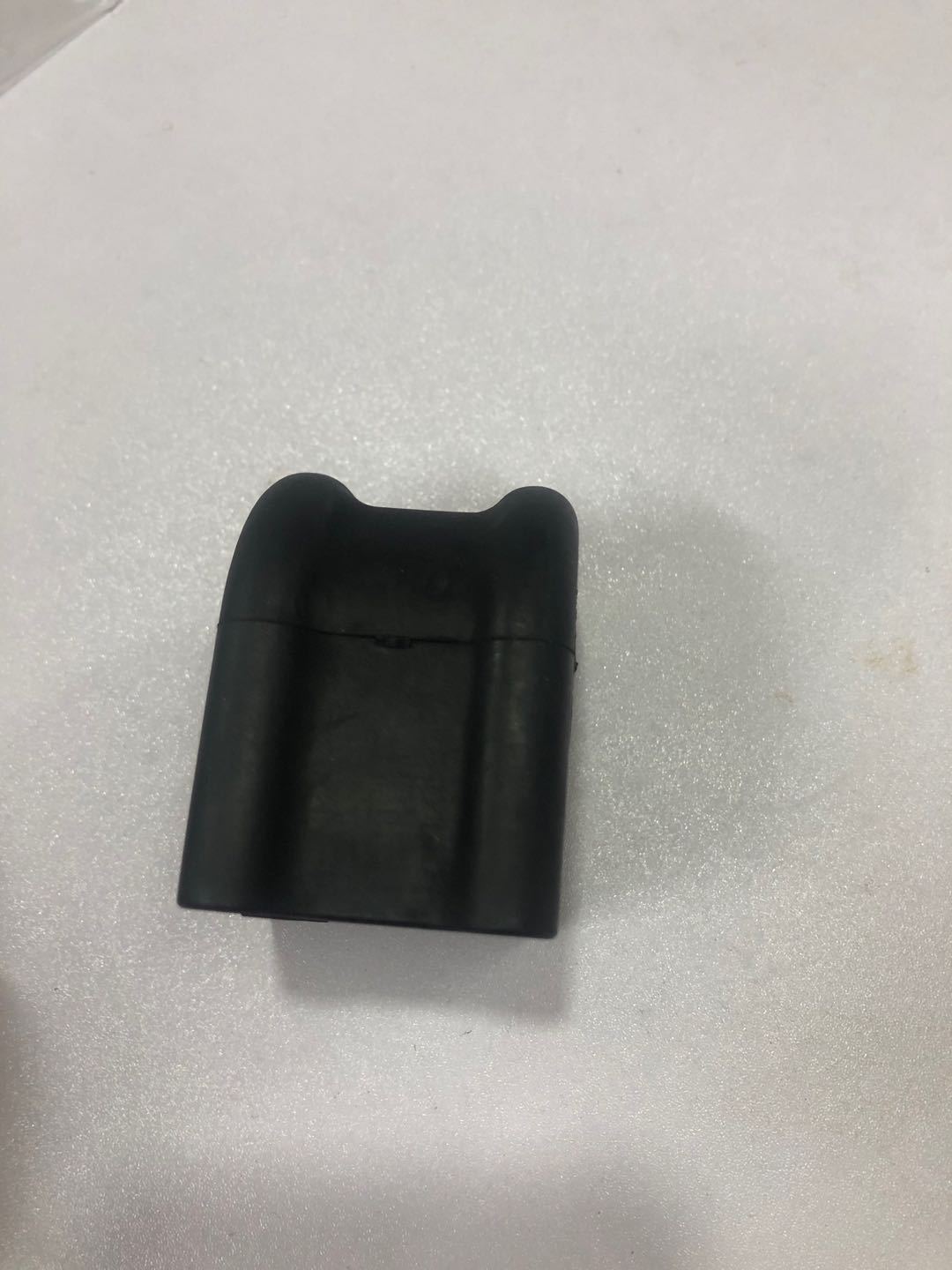 1663231465前平衡杆开口胶 (5)