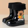 Novas Galochas Infantis Cartoon Capivara Tendência, Botas Fofas Impermeáveis e Antiderrapantes para Meninos e Meninas, Adequadas para Todas as Estações