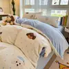 Conjunto de Cama de Inverno Classe A Espesso Leite Fleece Quatro Peças Cobertor de Edredom Fleece Dupla Face Adicionado Conjunto de Três Peças para Cama Dormitório Estudantil