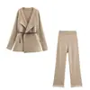 Exportación Transfronteriza Ropa de Mujer Otoño e Invierno 2025 Nuevo Estilo Europeo y Americano Moda Tops de Punto con Cinturón Conjuntos de Pantalones de Punto