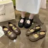 Estilo suave outono bico aberto dividido falso sapatos femininos velcro emenda sola plana Mary Jane sapatos únicos femininos boca rasa retrô novo estilo