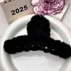 Pinza para el Cabello Grande de Peluche para Mujer 2025 Modelo Nuevo Pinza Tiburón de Gama Alta Estilo Coreano Sensación de Alto IQ Pinza Melard
