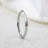 Directamente del Fabricante, Anillos de Acero Inoxidable con un Diseño Sencillo y de Nicho, Estilo Minimalista, Resistentes al Agua, No se Desvanecen, Versátiles para el Uso Diario, Estilo para Parejas