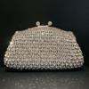 Nuevo bolso de cena de metal hueco con diamantes incrustados a mano transfronterizo, banquete europeo y americano, diamantes completos a mano, nuevo bolso de mano