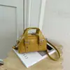 Bolso de Mano Exquisito Pequeño de Salida Retro de Gama Alta para Mujer 2026 Nuevo Verano Bolso de Hombro Único Cruzado para el Trabajo