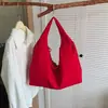Bolso de axila holgado de gran capacidad estilo coreano, bolso tote casual de nailon ligero para mujer, bolso de mano simple y versátil para el día a día