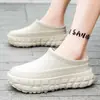 Zapatos de Pareja Verano Nuevos Suela Gruesa Antideslizantes Impermeables Zapatos de Cocina Unisex Paso-en-Mierda Sensación Casual Botas de Lluvia Dropshipping