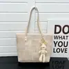 Bolso de Hombro Casual 2026 Bolso Elegante Simple Nuevo Estilo Coreano de Moda para Mujer Gran Capacidad Bolso de Mano Versátil con Temperamento