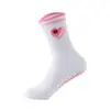 Calcetines de Yoga para Mujer de Media Pantorrilla con Pegamento Antideslizante Encaje de Hongo Bordado de Cereza Calcetines Profesionales para Entrenamiento Correr Pilates