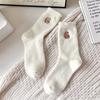 Calcetines de Terciopelo Australiano con Bordado de Lazo para Mujer Otoño e Invierno con Forro Polar Calcetines Gruesos Cálidos para Dormir Calcetines Lindos Suaves Cerosos de Piel para Mujer