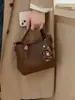 Bolsa Saco Retrô de Cor Sólida, Design Nicho, Elegante e Simples, Nova Coleção Primavera 2026, Estilo Coreano Casual, Bolsa Transversal Personalizada