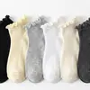 Calcetines cortos de encaje con volantes para mujer, calcetines de canalé de corte bajo de color liso, calcetines versátiles estilo japonés para niñas, suministro al por mayor